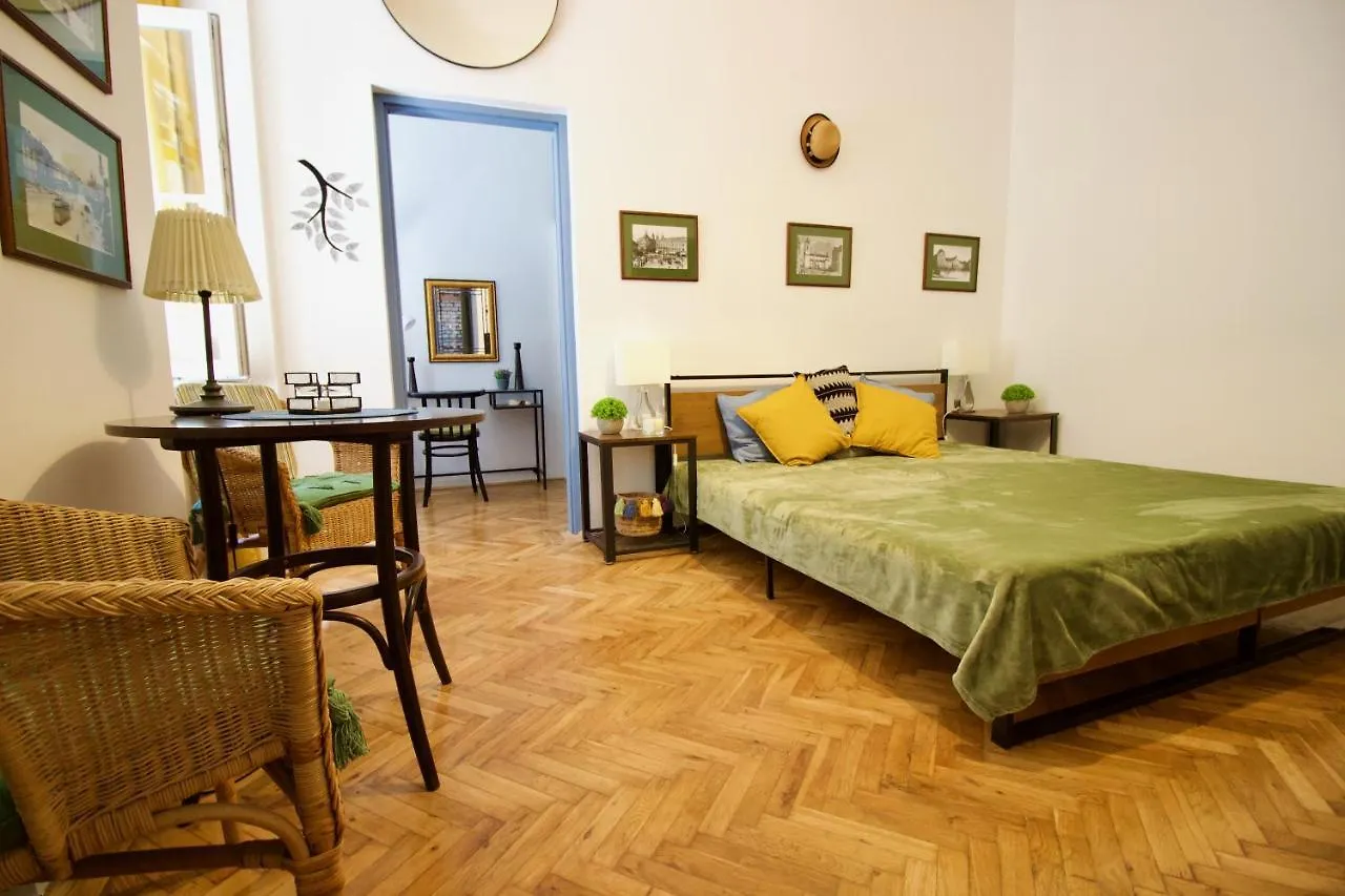 Downtown Lair Apartment Budapest