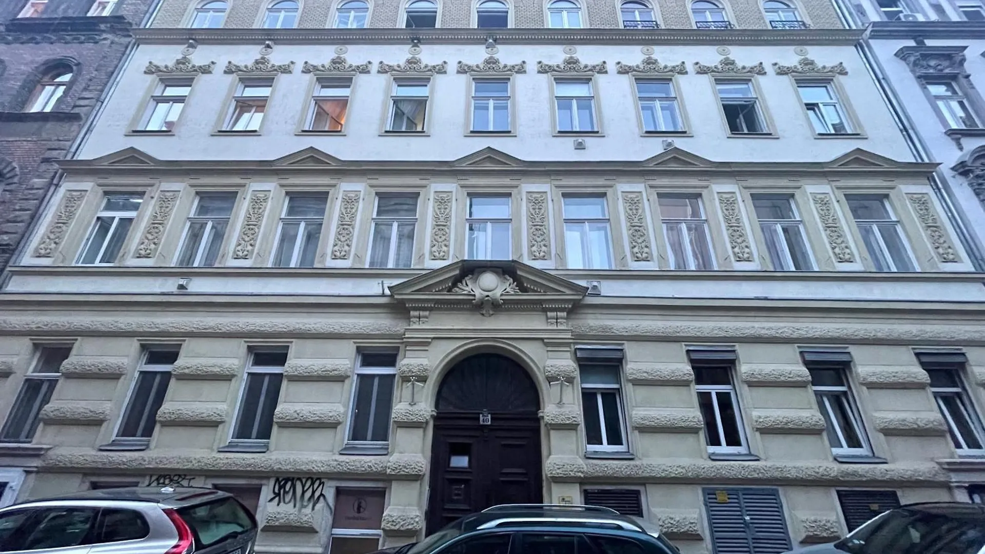 Downtown Lair Apartment Budapest